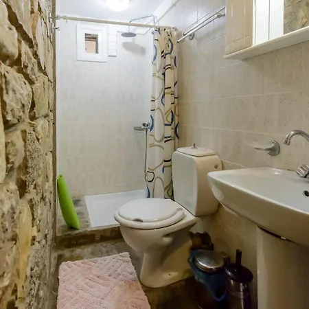Apartment Stone Garden - Private Vacation Hideout