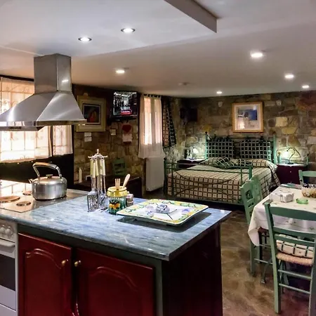Apartment Stone Garden - Private Vacation Hideout