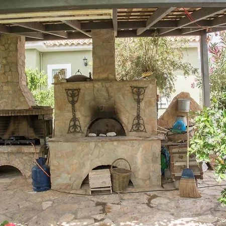 Stone Garden - Private Vacation Hideout * Kalamata