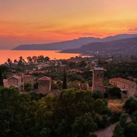 Stone Garden - Private Vacation Hideout * Kalamata